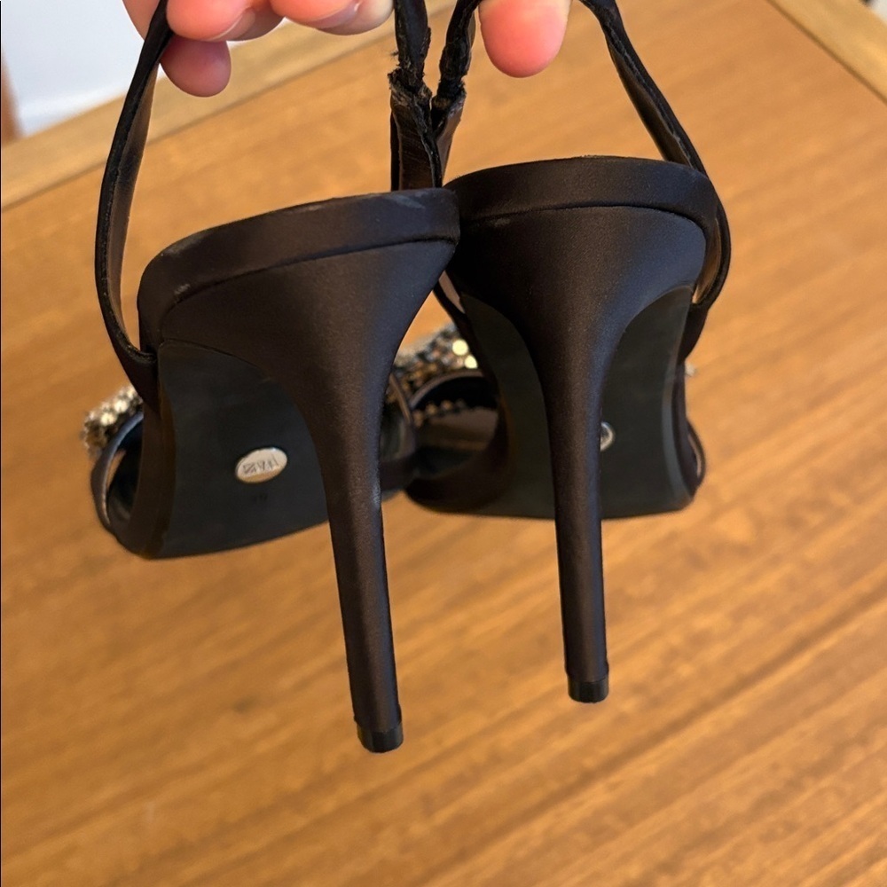 Zara Rhinestone Bow High Heels - Picture 5 of 6